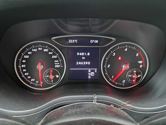 Mercedes-benz b-klasse 220 d ambition , g-333-hg - afbeelding 12 van  13