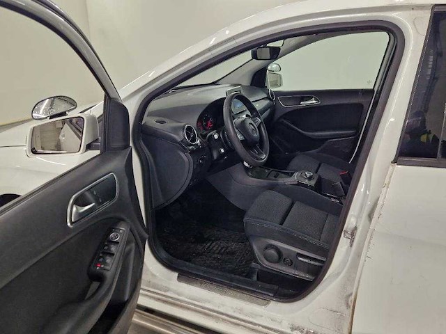 Mercedes-benz b-klasse 220 d ambition, tx-142-l - afbeelding 8 van  8