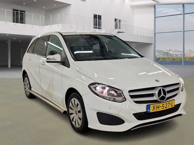 Mercedes-benz b klasse 220 d ambition , xh-527-l - afbeelding 5 van  12