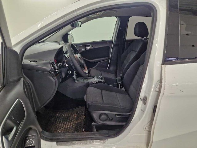 Mercedes-benz b-klasse 220 d ambition, xk-098-l - afbeelding 9 van  11