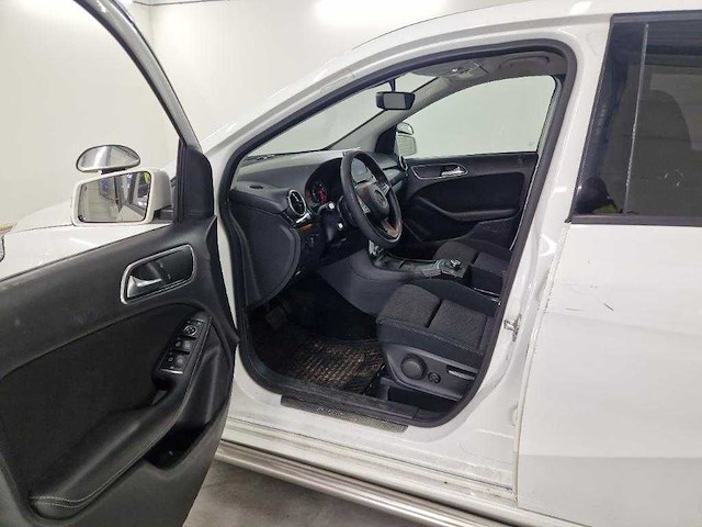 Mercedes-benz b-klasse 220 d ambition, xk-098-l - afbeelding 12 van  14