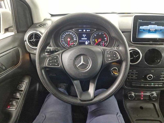 Mercedes-benz b-klasse 220 d ambition, xk-098-l - afbeelding 2 van  14