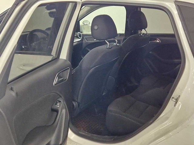 Mercedes-benz b-klasse 220 d ambition, zf-322-p - afbeelding 6 van  10