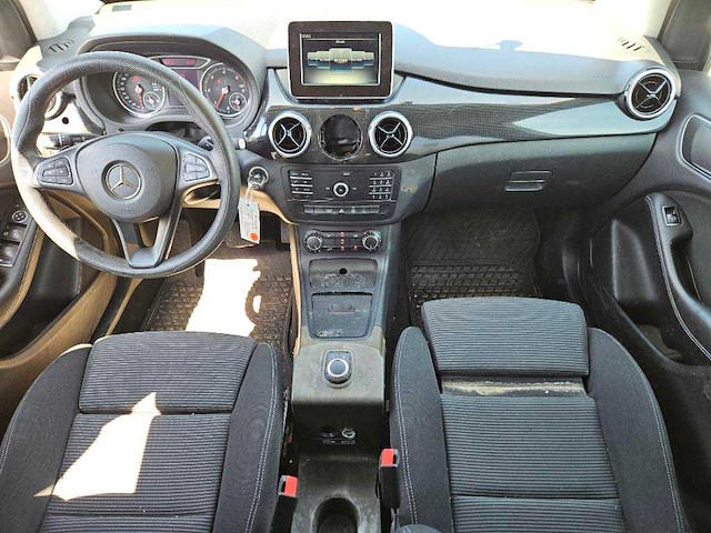 Mercedes benz b klasse 220 d ambition , zf-562-b - afbeelding 13 van  15