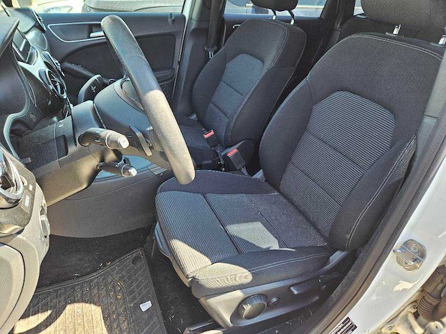 Mercedes benz b klasse 220 d ambition , zf-562-b - afbeelding 11 van  15