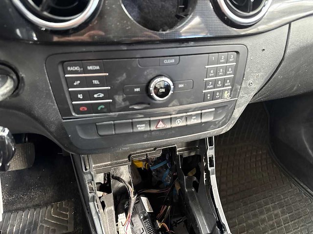 Mercedes-benz b-klasse 220 d ambition zf-590-b - afbeelding 4 van  14