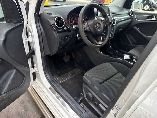 Mercedes-benz b-klasse 220 d ambition zf-590-b - afbeelding 10 van  14