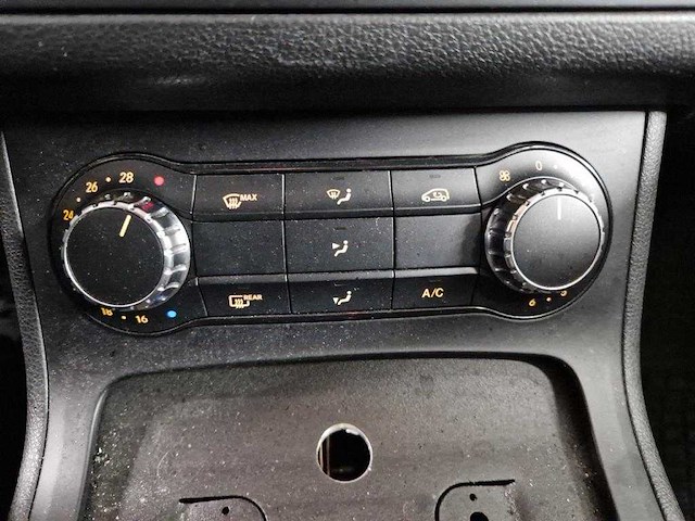 Mercedes-benz b-klasse 220 d, sp-878-b - afbeelding 7 van  16