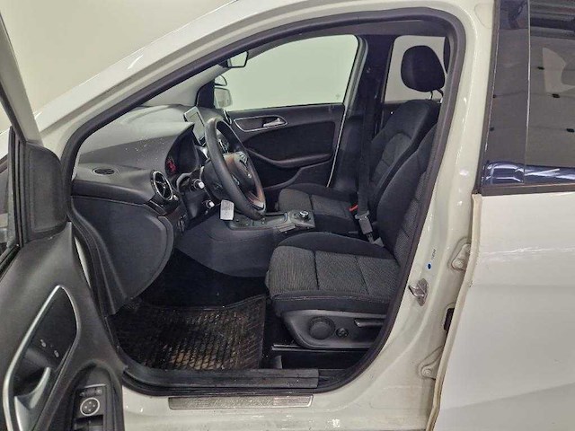 Mercedes-benz b-klasse 220 d, sp-878-b - afbeelding 14 van  16