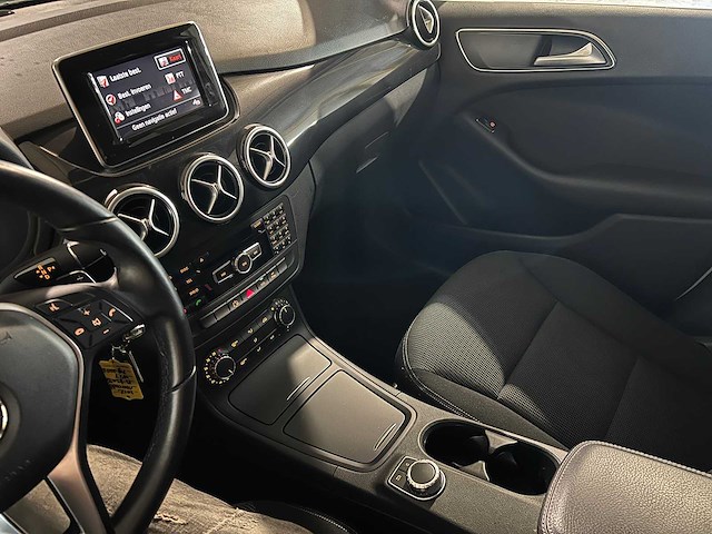 Mercedes-benz b-klasse b180 ambition, 79-zds-2 - afbeelding 8 van  18