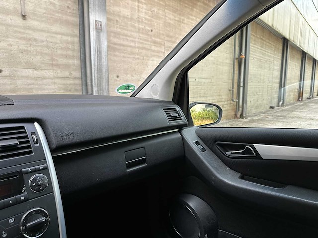 Mercedes-benz b150 95kp 2006 b-klasse (origineel-nl), 09-sg-gb - afbeelding 19 van  46
