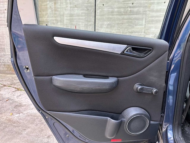 Mercedes-benz b150 95kp 2006 b-klasse (origineel-nl), 09-sg-gb - afbeelding 22 van  46