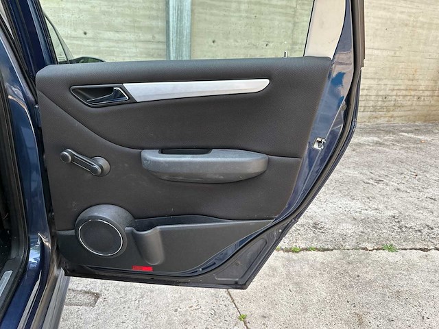 Mercedes-benz b150 95kp 2006 b-klasse (origineel-nl), 09-sg-gb - afbeelding 26 van  46
