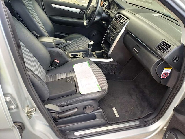 Mercedes-benz b170, 52-zb-xp - afbeelding 5 van  9