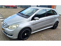 Mercedes-benz b170, 52-zb-xp - afbeelding 2 van  9