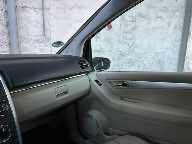 Mercedes-benz b170 b-klasse 114pk 2005, 14-rp-bs - afbeelding 17 van  39