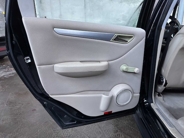 Mercedes-benz b170 b-klasse 114pk 2005, 14-rp-bs - afbeelding 20 van  39