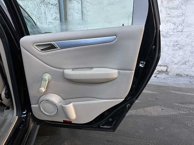 Mercedes-benz b170 b-klasse 114pk 2005, 14-rp-bs - afbeelding 24 van  39