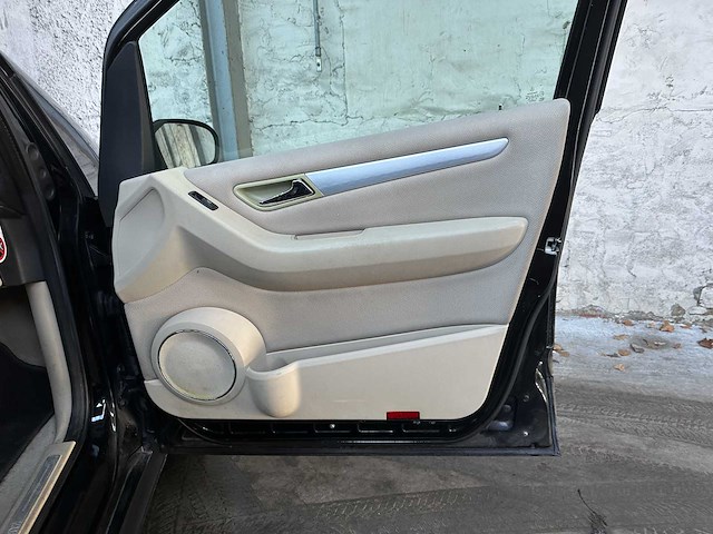 Mercedes-benz b170 b-klasse 114pk 2005, 14-rp-bs - afbeelding 26 van  39