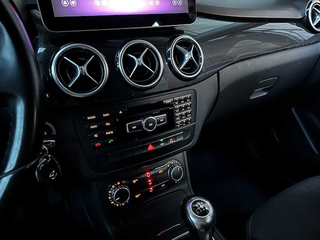 Mercedes-benz b180 ambition b-klasse 122pk 2012, 97-xkz-4 - afbeelding 18 van  38