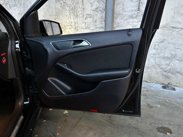 Mercedes-benz b180 ambition b-klasse 122pk 2012, 97-xkz-4 - afbeelding 29 van  38