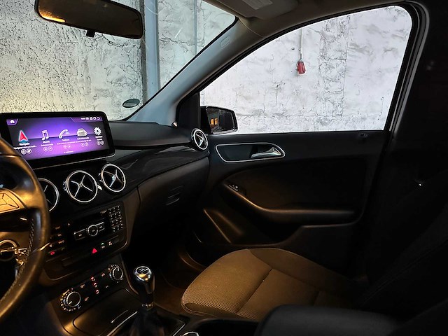 Mercedes-benz b180 ambition b-klasse 122pk 2012, 97-xkz-4 - afbeelding 10 van  38