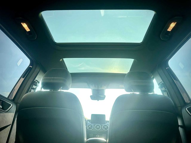 Mercedes-benz b180 automaat; rn-216-l - afbeelding 12 van  19