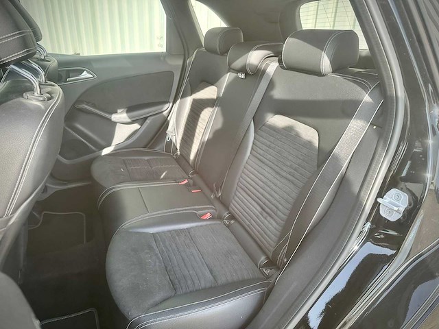 Mercedes-benz b180 automaat; rn-216-l - afbeelding 3 van  22