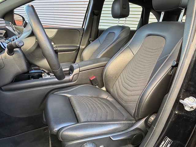 Mercedes-benz b180 business solution automaat; zg-720-h - afbeelding 18 van  21