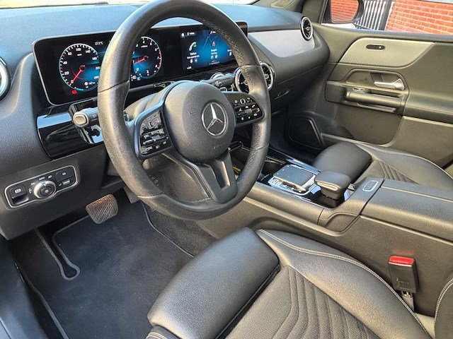 Mercedes-benz b180 business solution automaat; zg-720-h - afbeelding 14 van  17