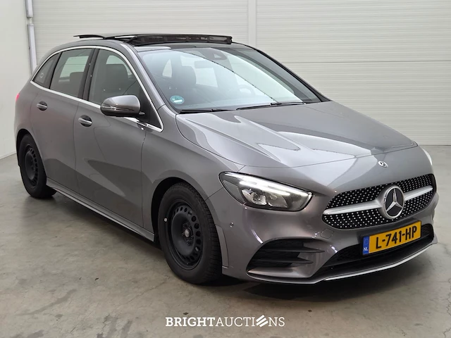 Mercedes-benz b180d launch edition premium 116pk 2019 b-klasse, l-741-hp - afbeelding 12 van  31