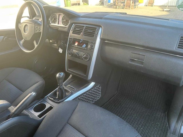 Mercedes-benz b200, 69-sn-nh - afbeelding 3 van  5