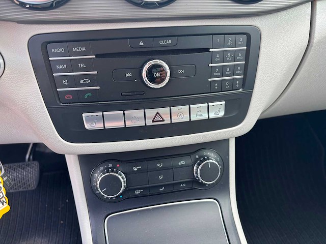 Mercedes-benz b200 ambition automaat, xz-470-v - afbeelding 10 van  24