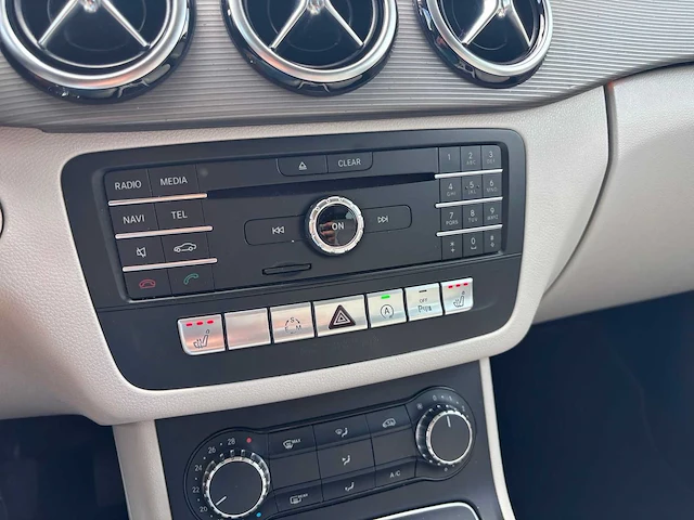 Mercedes-benz b200 ambition automaat, xz-470-v - afbeelding 9 van  24