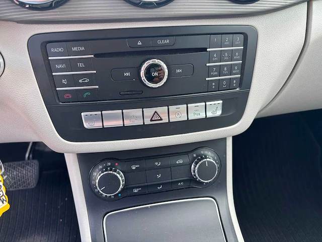 Mercedes-benz b200 ambition automaat, xz-470-v - afbeelding 10 van  24