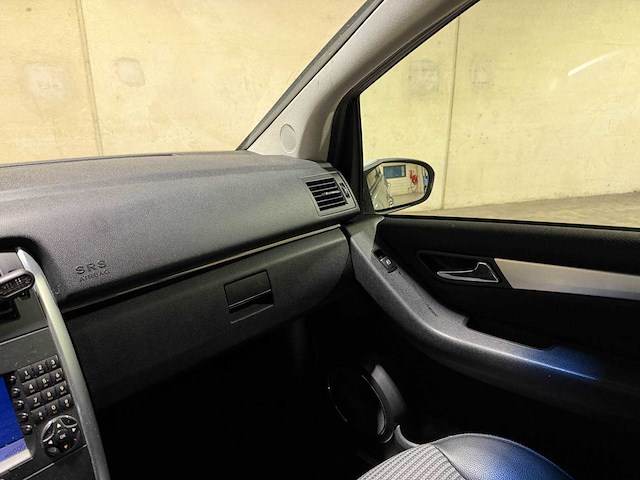 Mercedes-benz b200 turno b-klasse 193pk 2005, 98-rdj-8 youngtimer - afbeelding 17 van  37