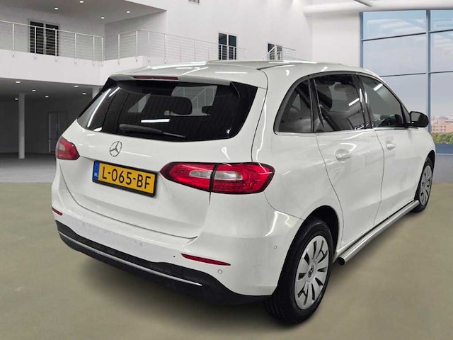Mercedes-benz b200d advantage automaat, l-065-bf - afbeelding 8 van  15