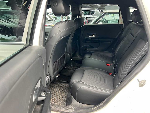 Mercedes-benz b200d advantage automaat, l-565-bd - afbeelding 9 van  11
