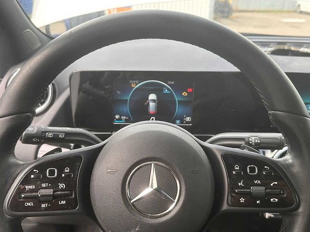 Mercedes-benz b200d automaat, p-670-lz - afbeelding 1 van  2