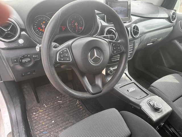 Mercedes-benz b220 d ambition automaat, g-410-fg - afbeelding 7 van  11