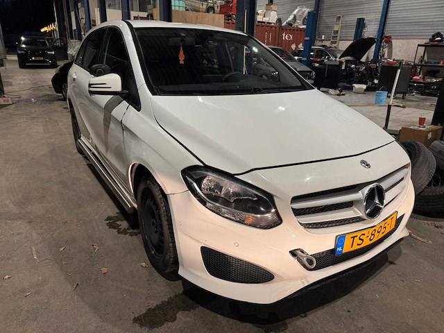 Mercedes-benz b220 d ambition automaat, ts-895-t - afbeelding 3 van  10