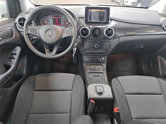 Mercedes-benz b220 d ambition automaat, xk-096-l - afbeelding 11 van  13