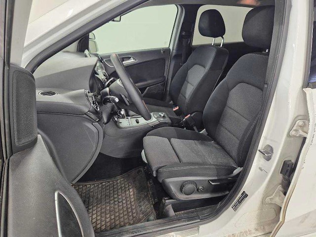 Mercedes-benz b220 d ambition automaat, xt-521-g - afbeelding 8 van  10