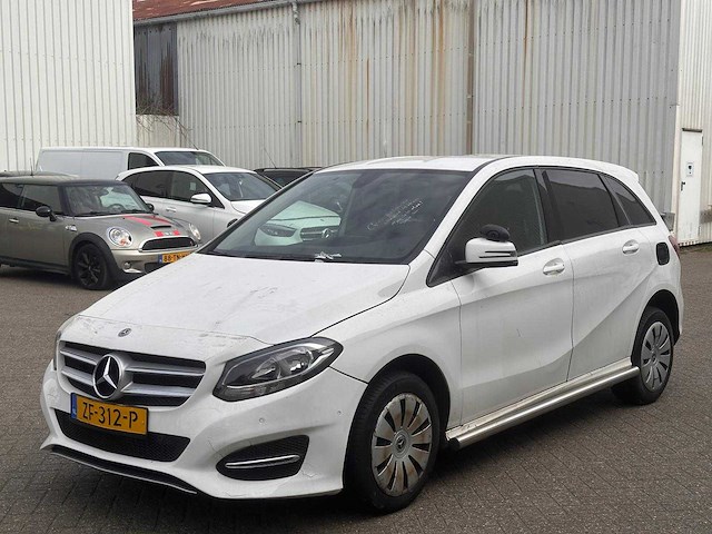 Mercedes-benz b220 d ambition automaat, zf-312-p - afbeelding 1 van  13
