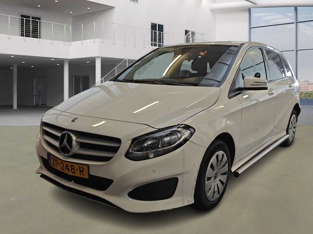 Mercedes-benz b220 d ambition automaat, zp-248-r - afbeelding 1 van  8