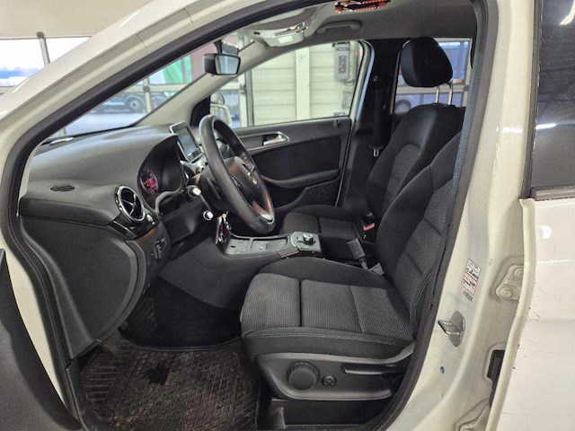 Mercedes-benz b220 d automaat, sj-037-x - afbeelding 8 van  12