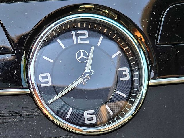 Mercedes-benz c-klasse 180 amg sport edition 2017 | pk-523-f - afbeelding 19 van  32