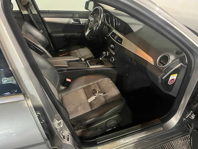 Mercedes-benz c-klasse 180 bnscl. avantgarde, 71-tgl-1 - afbeelding 15 van  18