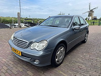 Mercedes-benz c-klasse 180 k. classic 23-rl-lj - afbeelding 1 van  25