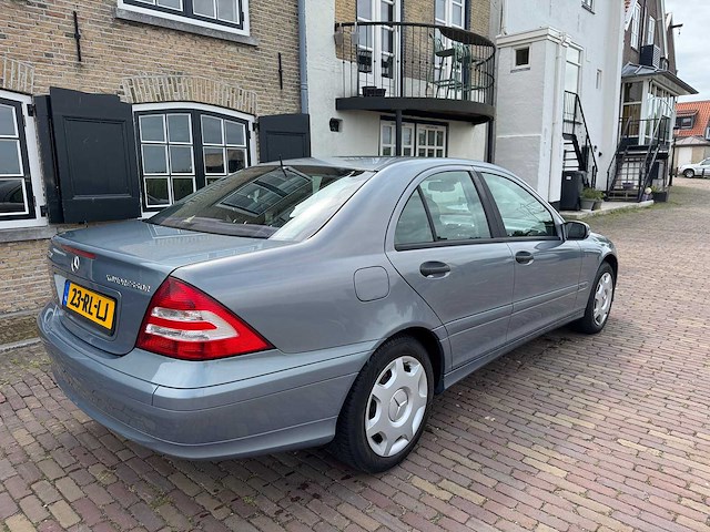 Mercedes-benz c-klasse 180 k. classic 23-rl-lj - afbeelding 20 van  25